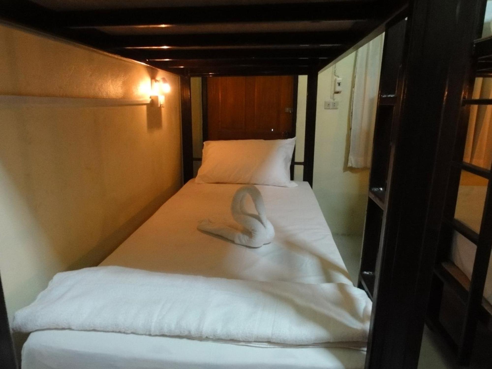 Seventeen Hostel Пханган Экстерьер фото