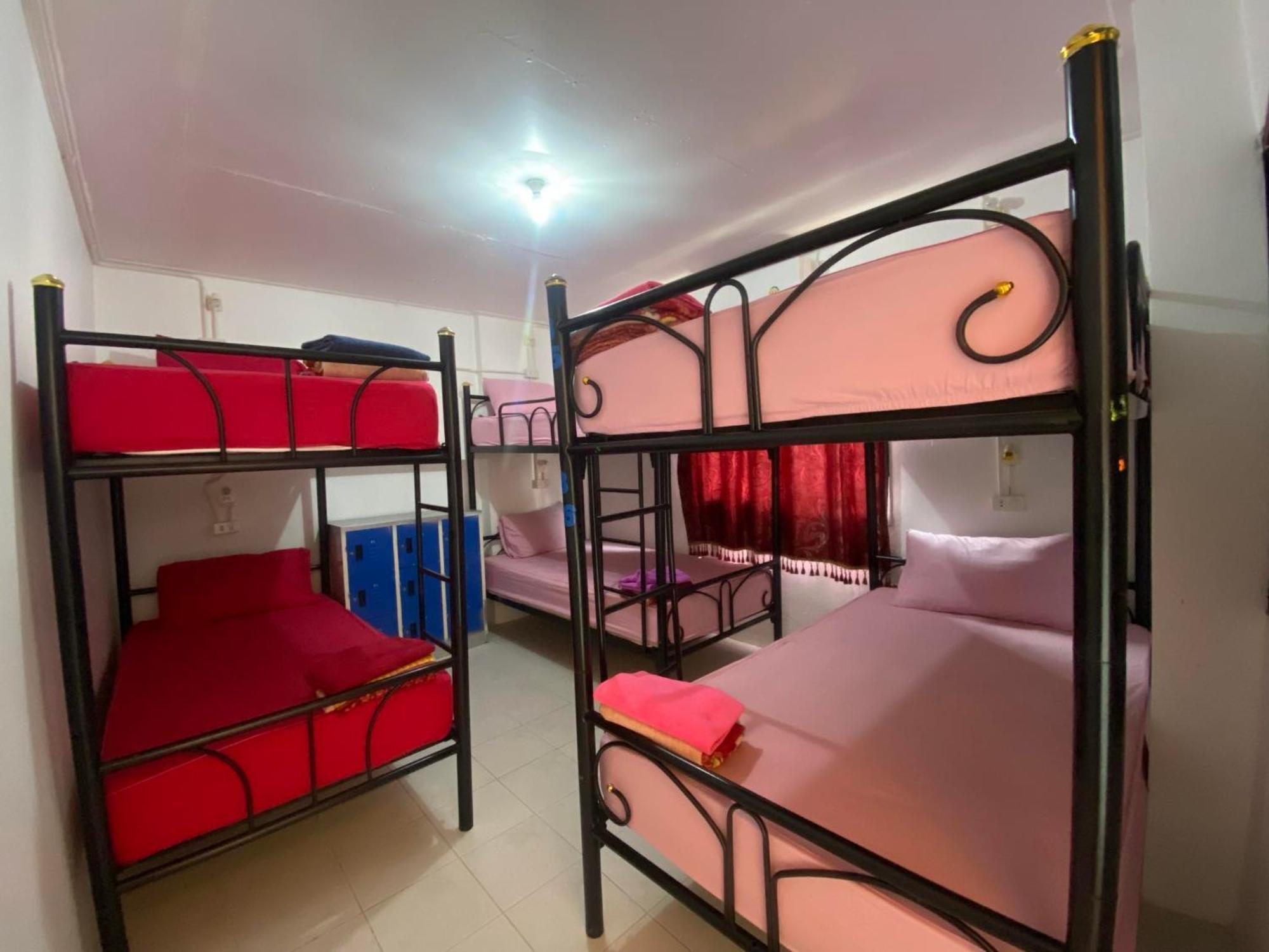 Seventeen Hostel Пханган Экстерьер фото